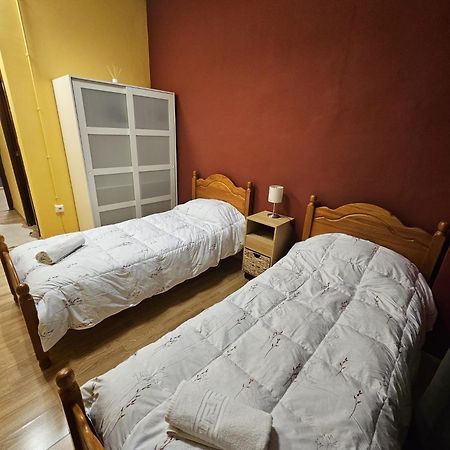 Albergue Pirenarium Sabinanigo Bagian luar foto