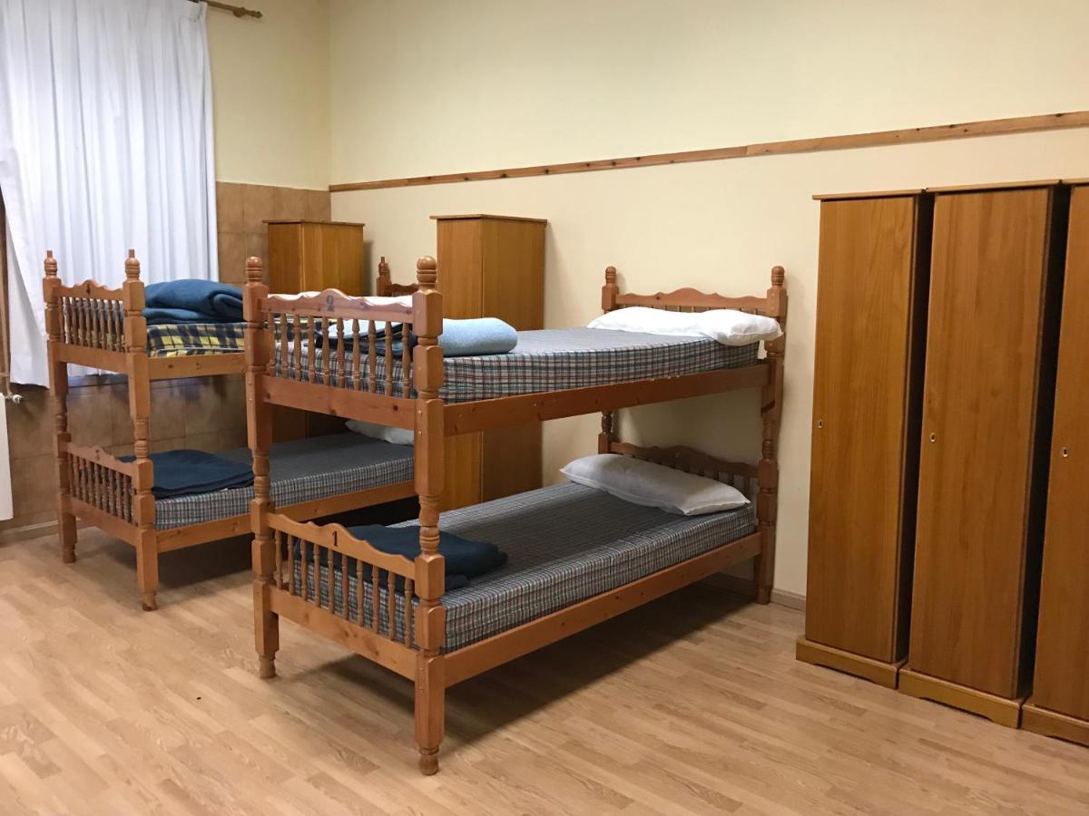 Albergue Pirenarium Sabinanigo Bagian luar foto