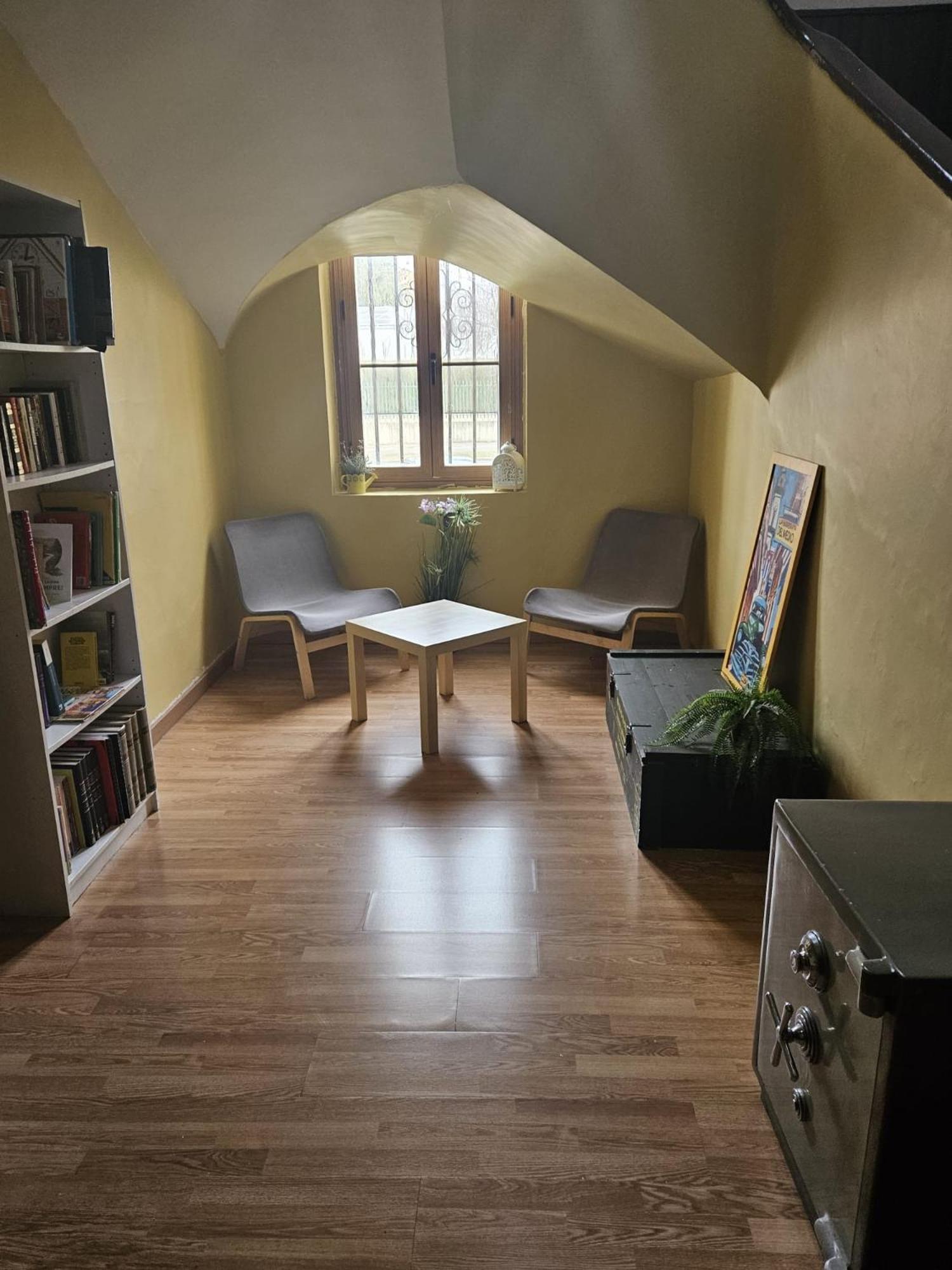 Albergue Pirenarium Sabinanigo Bagian luar foto