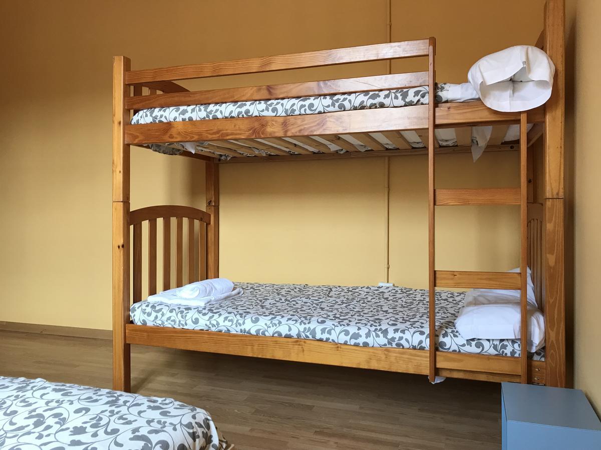Albergue Pirenarium Sabinanigo Bagian luar foto